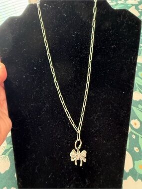 Plunder Silver Bow Charm Necklace